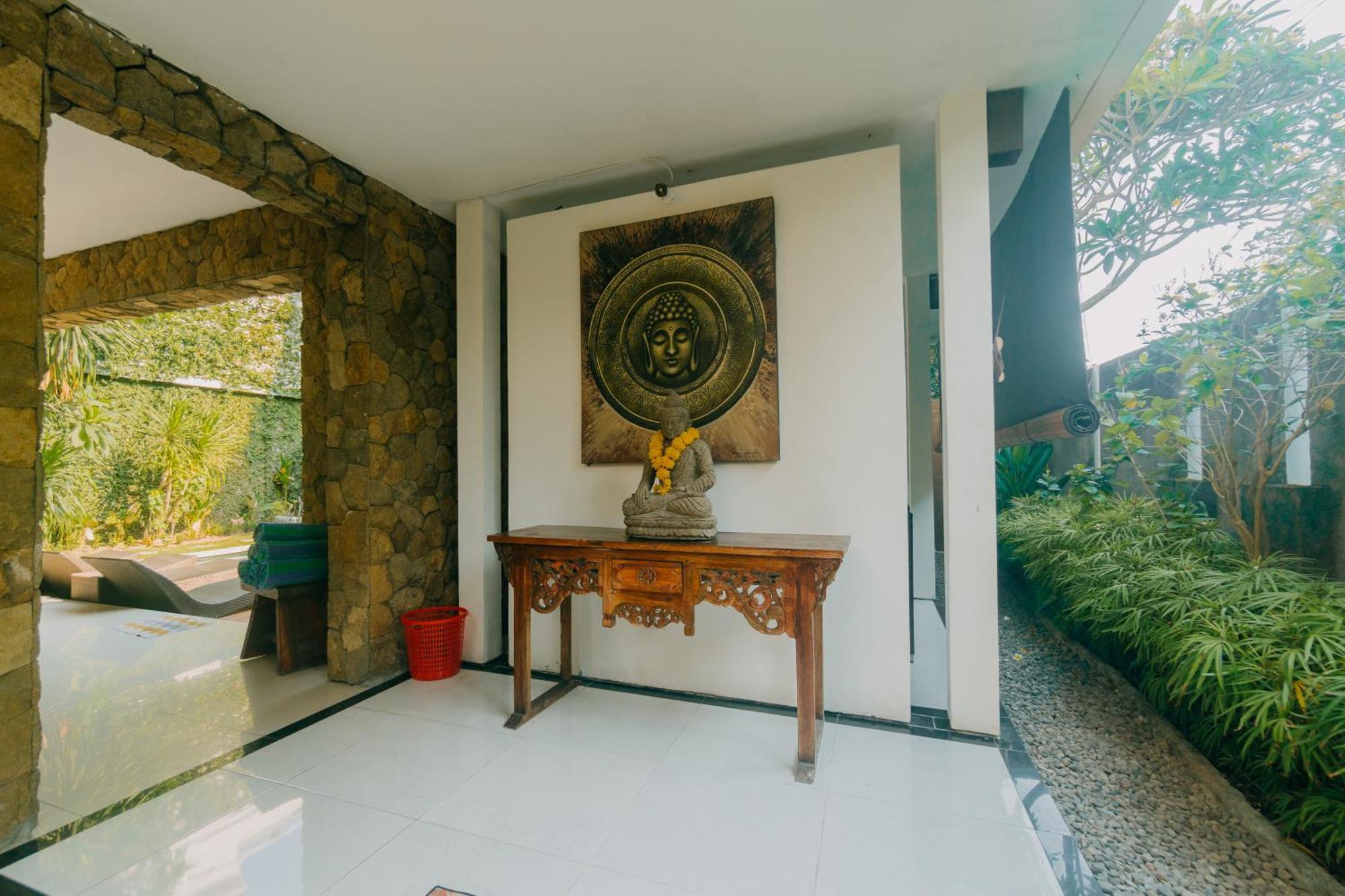 Villa C31 Seminyak Exteriör bild