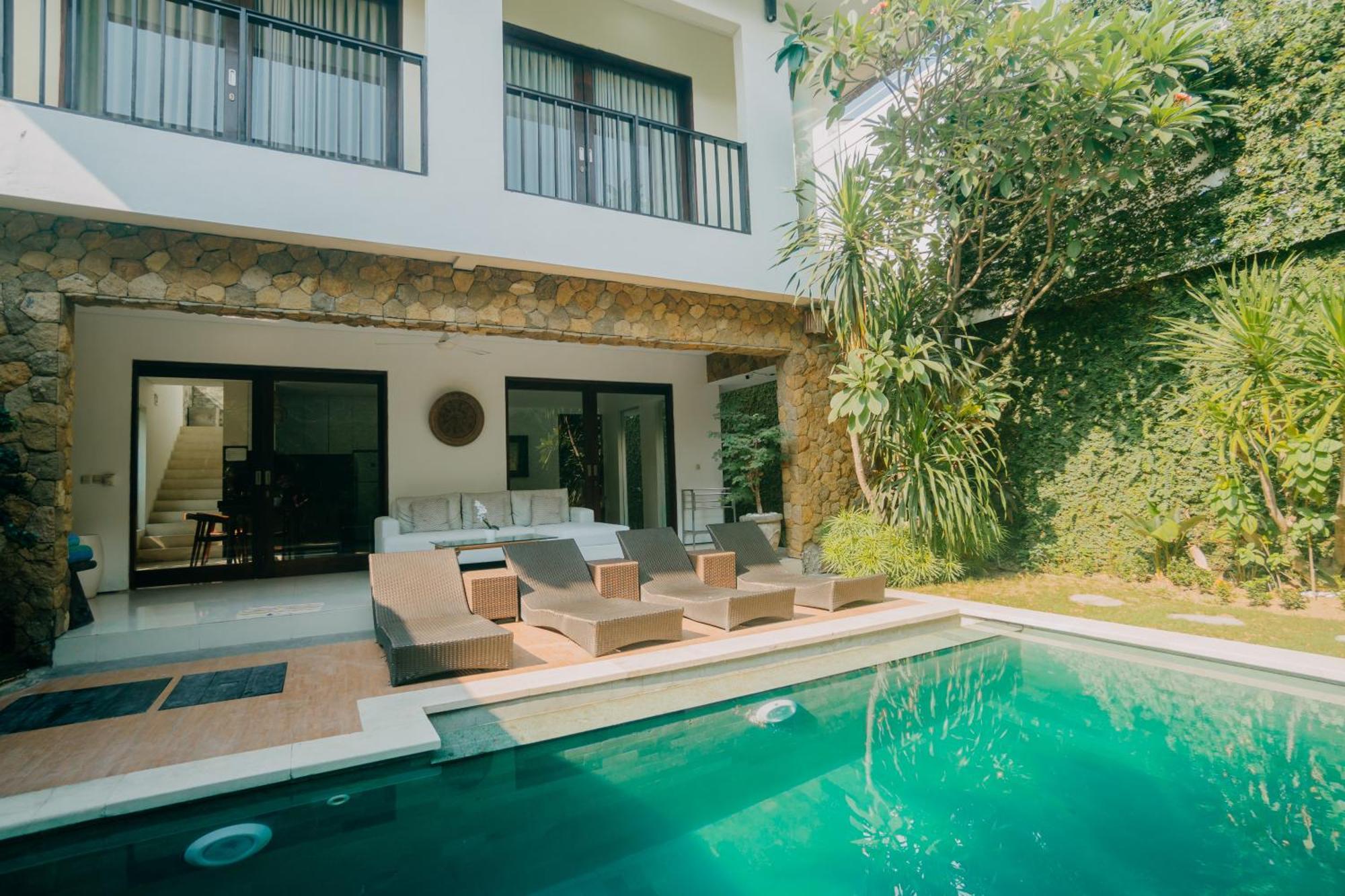 Villa C31 Seminyak Exteriör bild